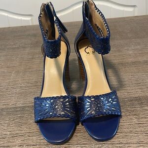 C. Wonder Katie Blue Heels with Cutout Braided‎ Design 7.5